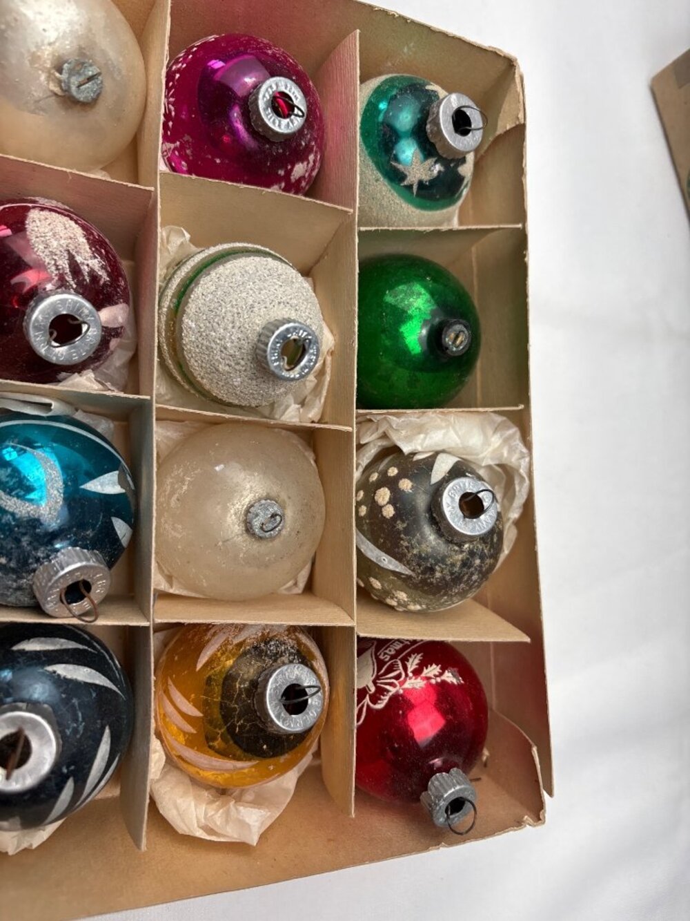 Shiny Brite Glass Christmas Ornaments Mixed Set 12 Assorted Colors Designs - Picture 6 of 13